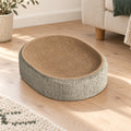 Griffoir-lit ovale beige et gris, intérieur concave et paroi extérieure tissée