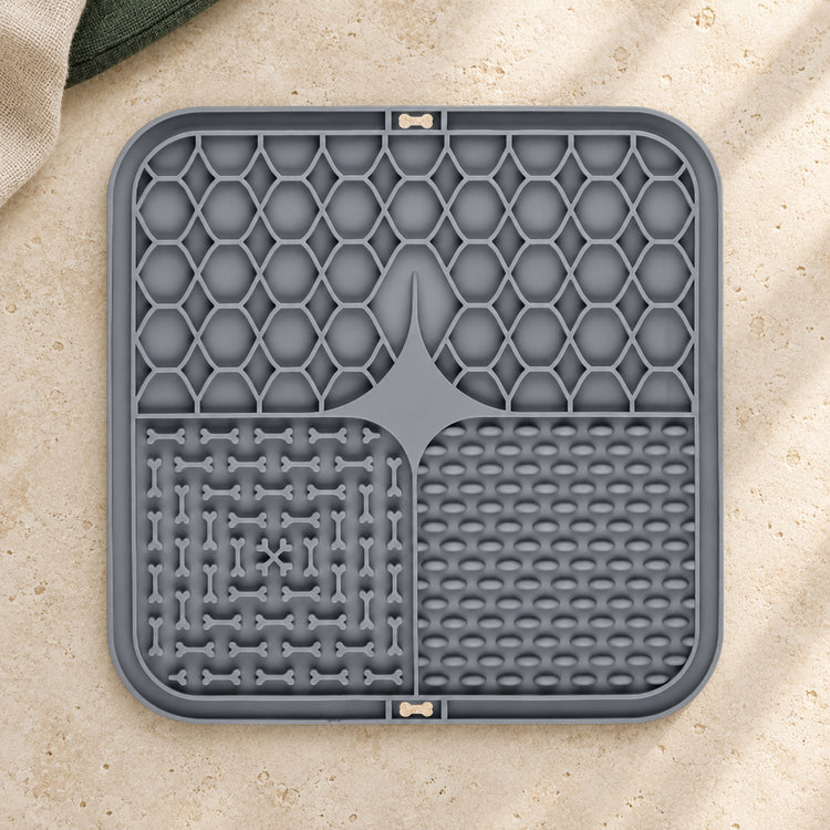 Tapis de léchage gris, vue de dessus des trois zones de relief